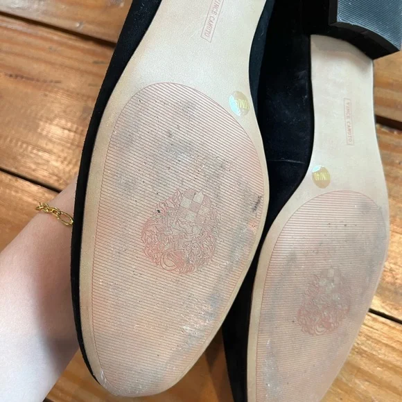 (387) *VINCE CAMUTO HEELS* - Picture 13 of 15